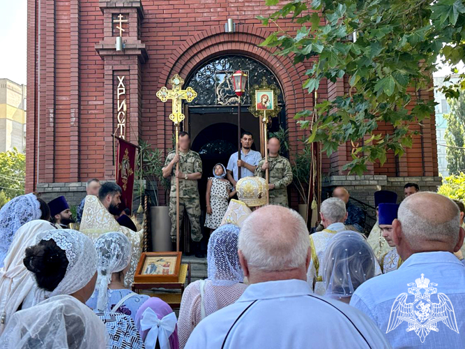 Росгвардейцы в Запорожской области почтили память небесного покровителя ведомства святого князя Владимира