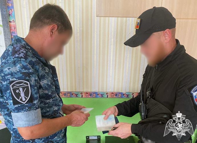 В Запорожской области Росгвардия завершает проверку систем безопасности объектов образования региона