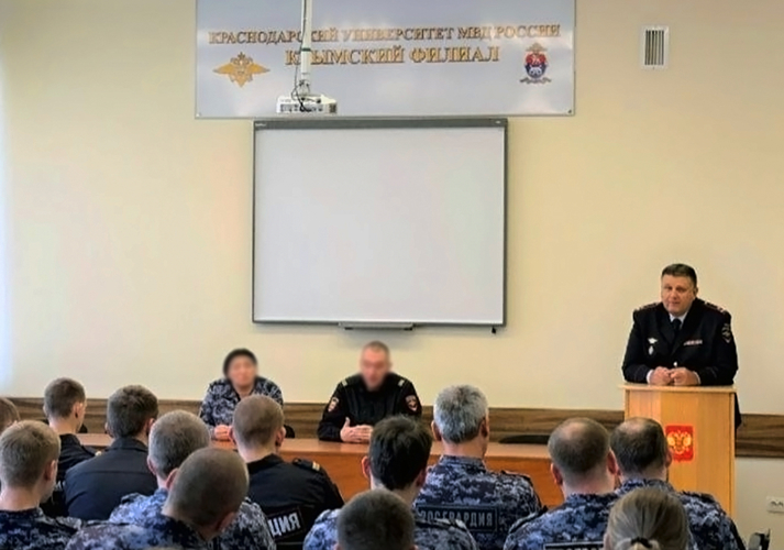 Сотрудница Росгвардии из Запорожской области стала участником патриотической встречи в Крыму