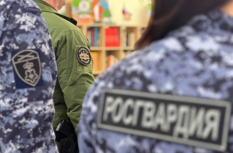 В Мелитополе росгвардейцы поддержали патриотическую инициативу волонтеров