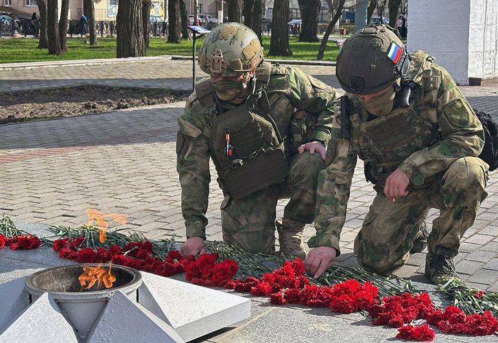 В Запорожской области прошел автопробег в честь юбилея Росгвардии