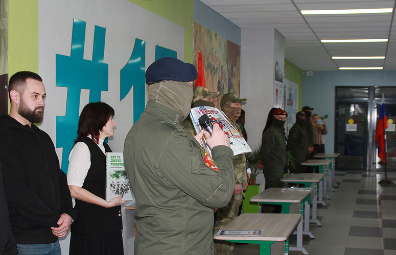 В Запорожской области наградили кадетов профильных классов Росгвардии