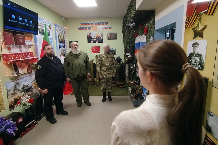 В Мелитополе кадеты Росгвардии узнали о служении военных священников войск правопорядка