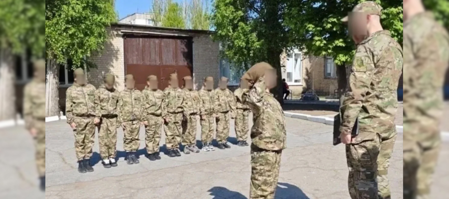 Учащиеся профильных классов Росгвардии из Запорожской области одержали победу в начальном этапе федерального состязания