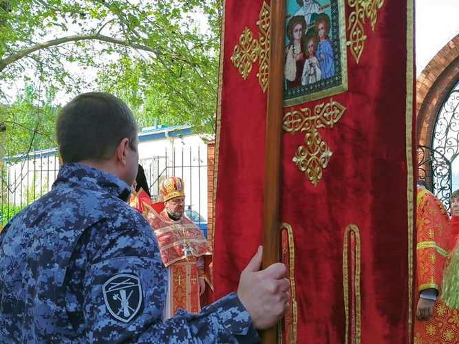 Молебен в честь покровителя российского воинства прошел в Запорожской области с участием росгвардейцев