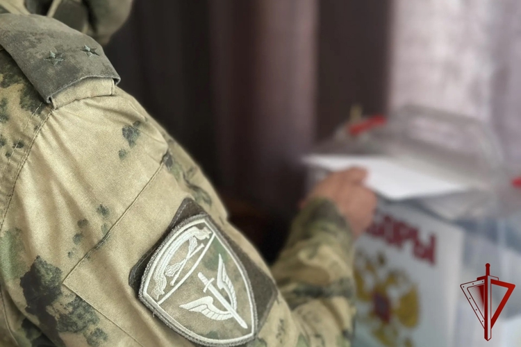 Росгвардейцы Запорожской области исполнили гражданский долг в Единый день голосования 